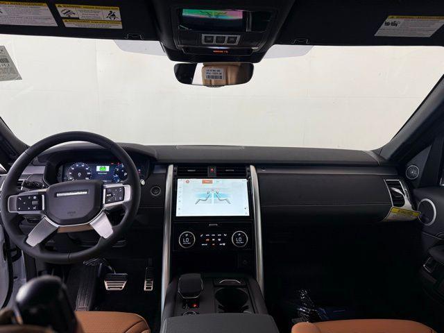 new 2025 Land Rover Discovery car, priced at $73,893