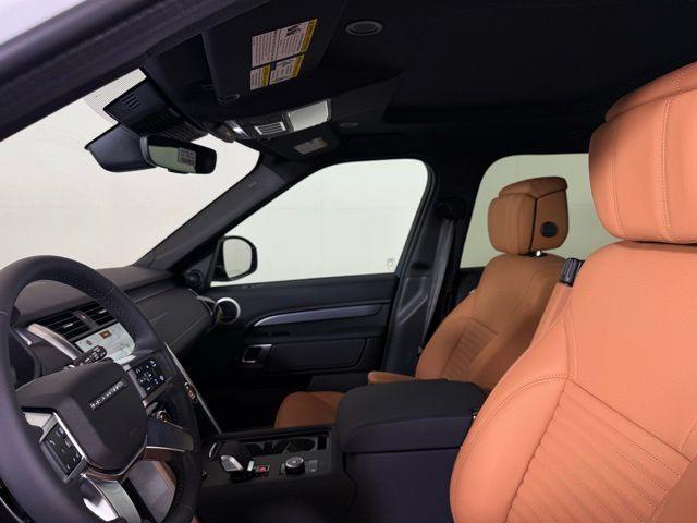 new 2025 Land Rover Discovery car, priced at $73,893