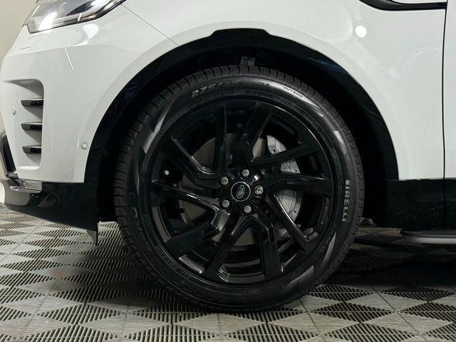 new 2025 Land Rover Discovery car, priced at $73,893