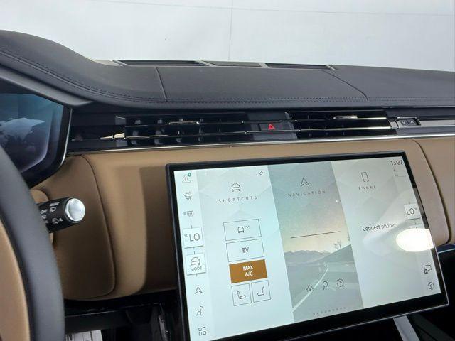 new 2025 Land Rover Range Rover Sport car, priced at $101,965