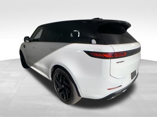 new 2025 Land Rover Range Rover Sport car, priced at $105,205