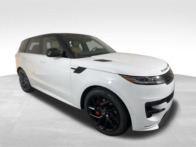 new 2025 Land Rover Range Rover Sport car, priced at $105,205