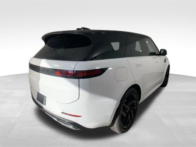 new 2025 Land Rover Range Rover Sport car, priced at $105,205