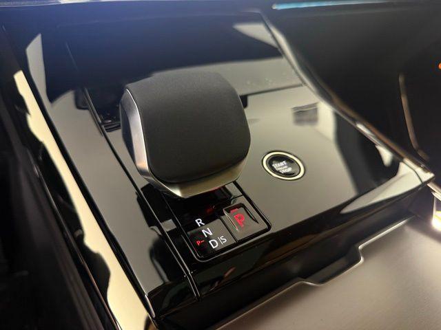 new 2025 Land Rover Range Rover Sport car, priced at $93,970