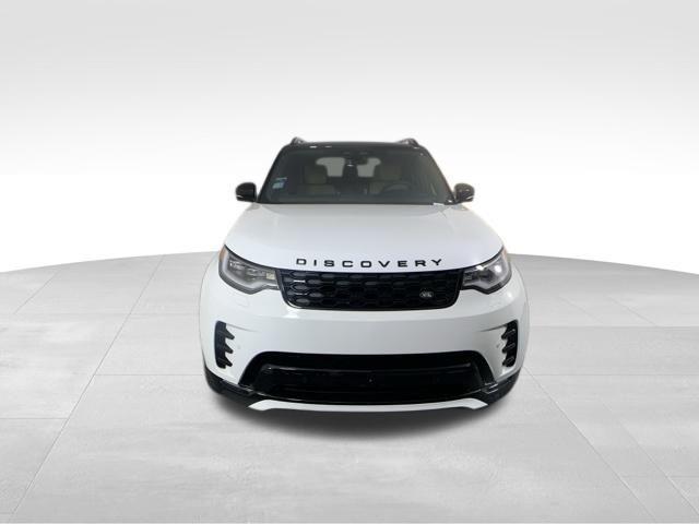 new 2025 Land Rover Discovery car, priced at $80,525