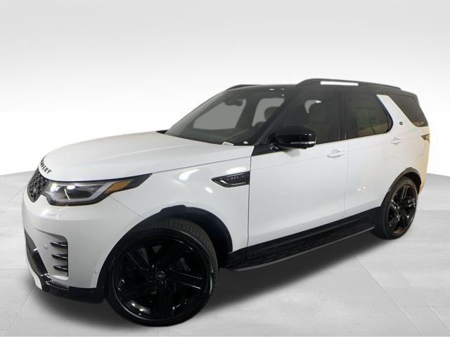 new 2025 Land Rover Discovery car, priced at $80,525