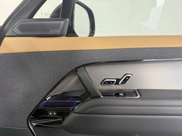 new 2025 Land Rover Range Rover Sport car, priced at $107,400