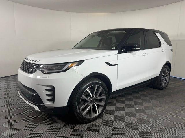 new 2025 Land Rover Discovery car, priced at $77,828