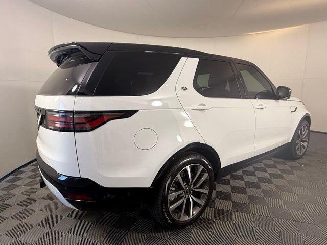 new 2025 Land Rover Discovery car, priced at $77,828