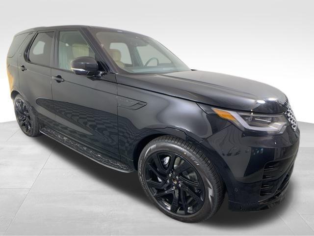 new 2025 Land Rover Discovery car, priced at $73,378