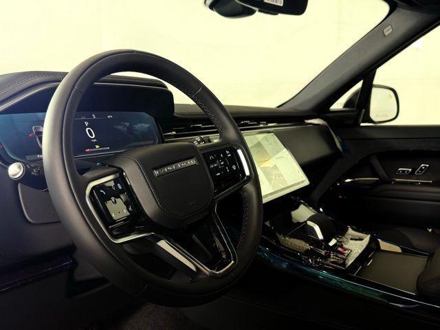 new 2025 Land Rover Range Rover Sport car, priced at $94,615