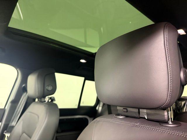 new 2025 Land Rover Defender car