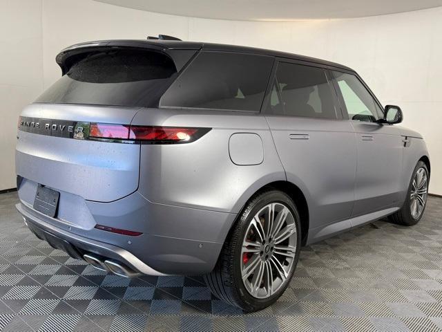 new 2025 Land Rover Range Rover Sport car, priced at $137,950
