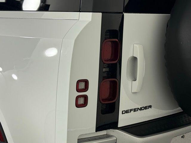 new 2025 Land Rover Defender car