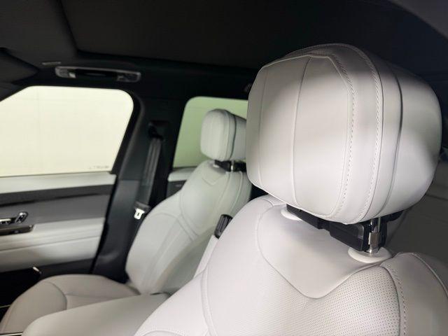 new 2025 Land Rover Range Rover Sport car, priced at $95,110