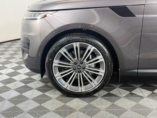 new 2025 Land Rover Range Rover Sport car, priced at $95,110