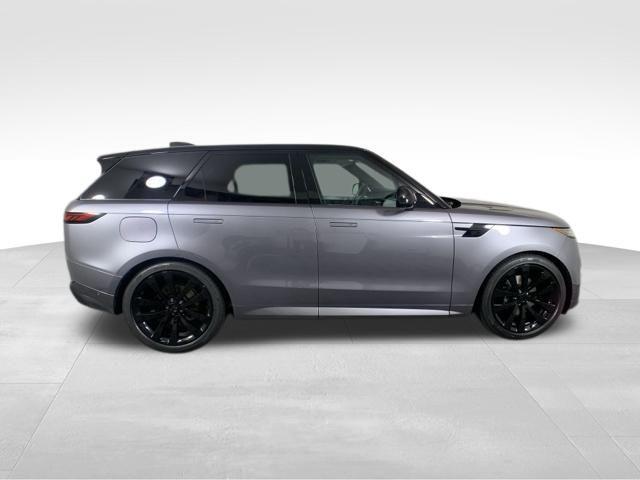 new 2025 Land Rover Range Rover Sport car, priced at $106,215