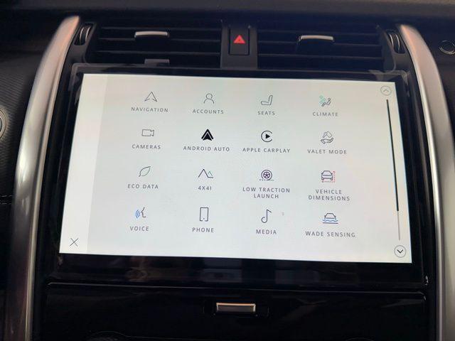new 2025 Land Rover Discovery car, priced at $69,625