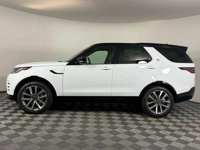 new 2025 Land Rover Discovery car, priced at $69,625