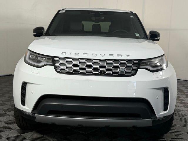 new 2025 Land Rover Discovery car, priced at $64,725