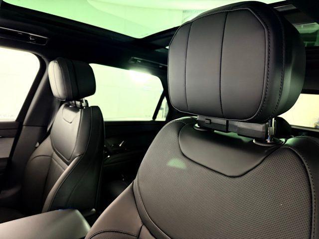 new 2025 Land Rover Range Rover Sport car, priced at $91,710