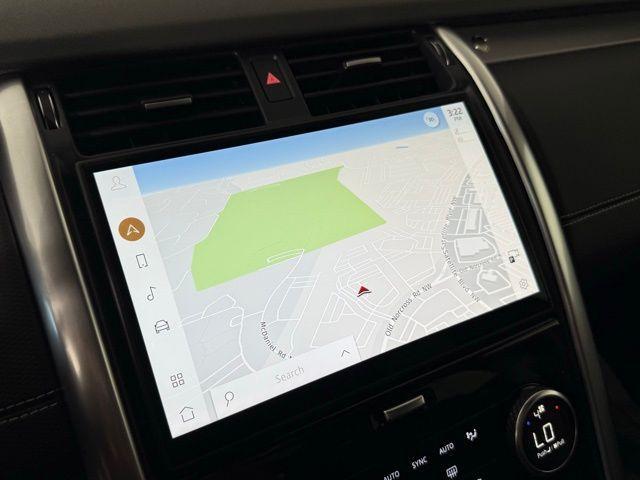 new 2025 Land Rover Discovery car