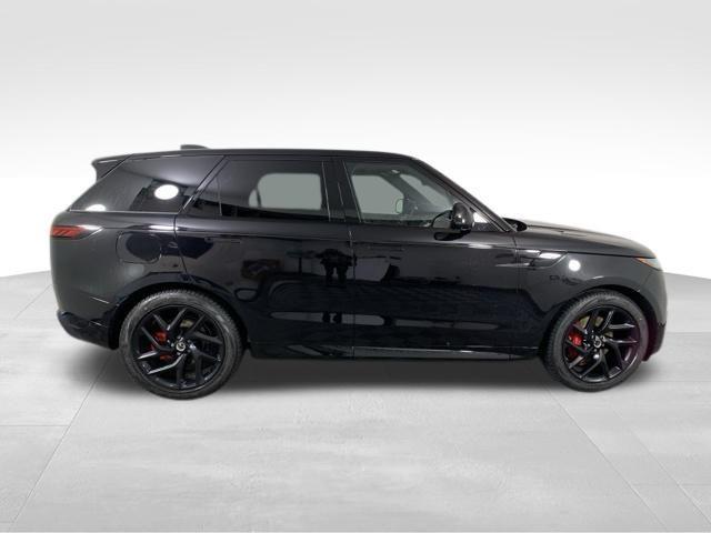 new 2025 Land Rover Range Rover Sport car, priced at $104,915