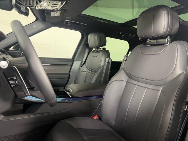 new 2025 Land Rover Range Rover Sport car, priced at $94,045