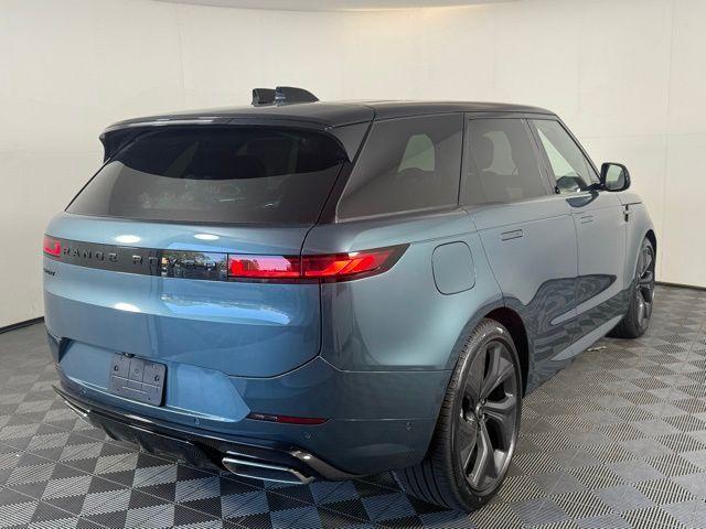 new 2025 Land Rover Range Rover Sport car, priced at $104,815