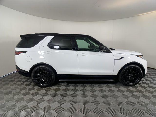 new 2025 Land Rover Discovery car, priced at $79,228