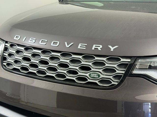 new 2025 Land Rover Discovery car, priced at $66,275