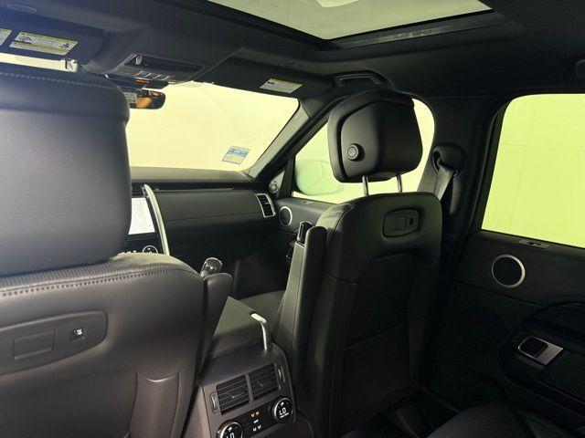 new 2025 Land Rover Discovery car, priced at $66,275