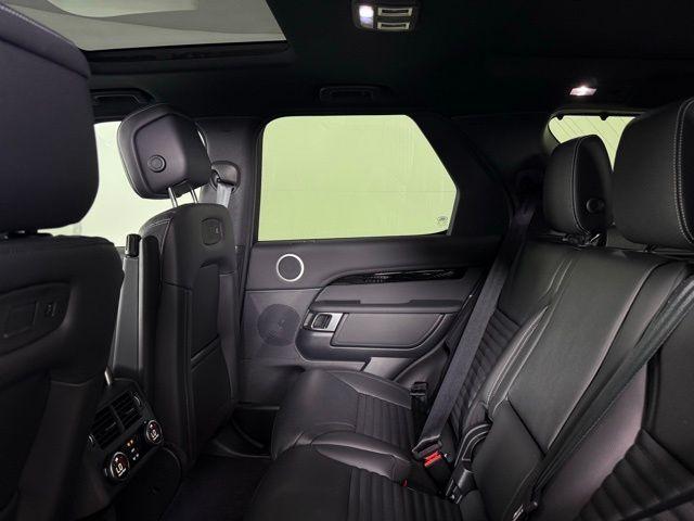 new 2025 Land Rover Discovery car, priced at $66,275