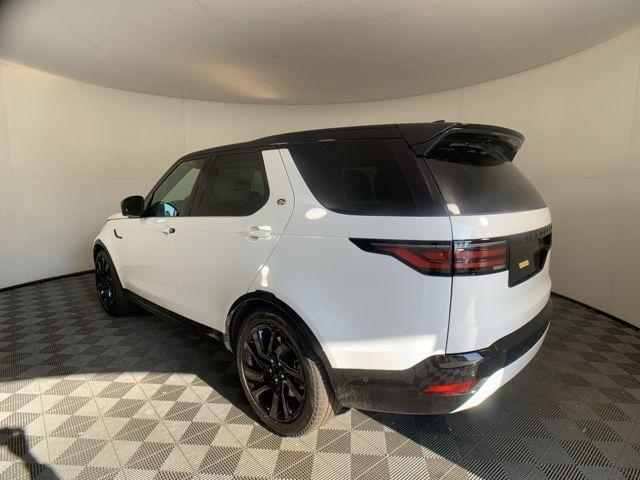 new 2025 Land Rover Discovery car, priced at $76,328