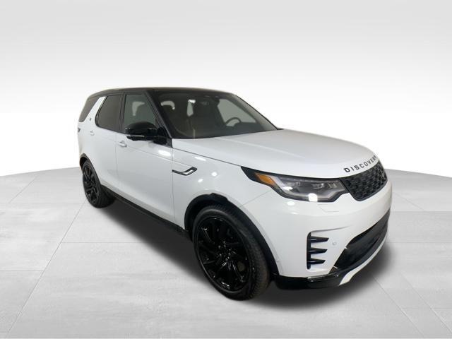 new 2025 Land Rover Discovery car, priced at $76,328