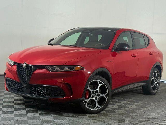 used 2024 Alfa Romeo Tonale car, priced at $27,944