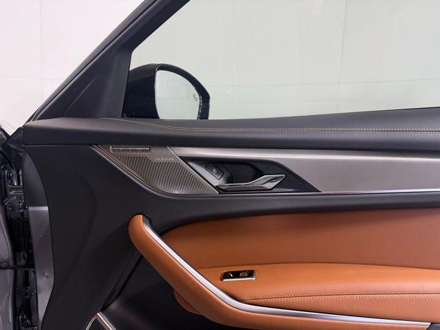 new 2025 Jaguar F-PACE car, priced at $69,653