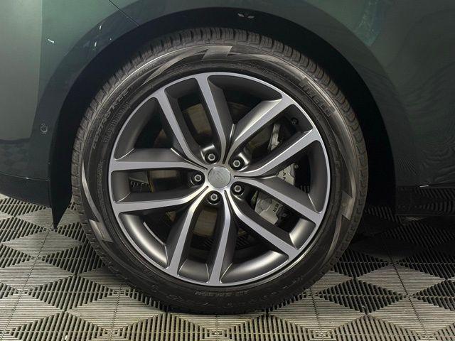 new 2025 Land Rover Range Rover car