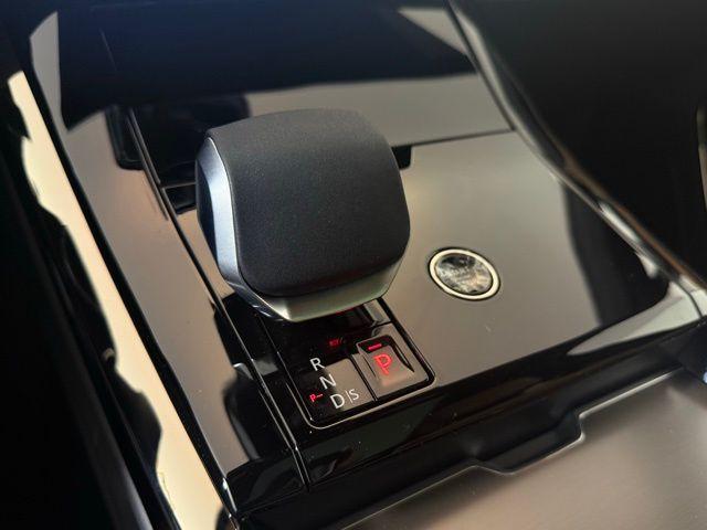 new 2025 Land Rover Range Rover Sport car, priced at $92,520