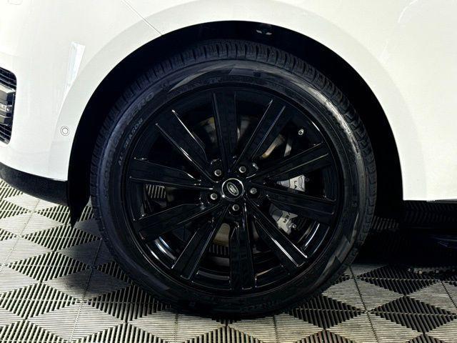 new 2025 Land Rover Range Rover car, priced at $141,535