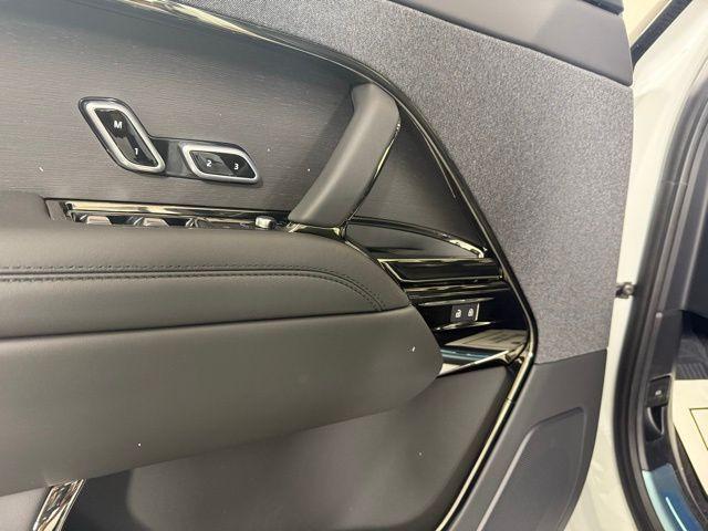 new 2025 Land Rover Range Rover Sport car, priced at $94,890
