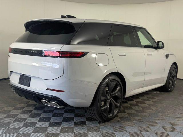 new 2025 Land Rover Range Rover Sport car, priced at $121,290