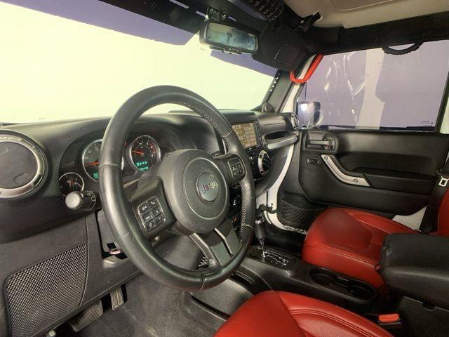 used 2013 Jeep Wrangler Unlimited car, priced at $17,900