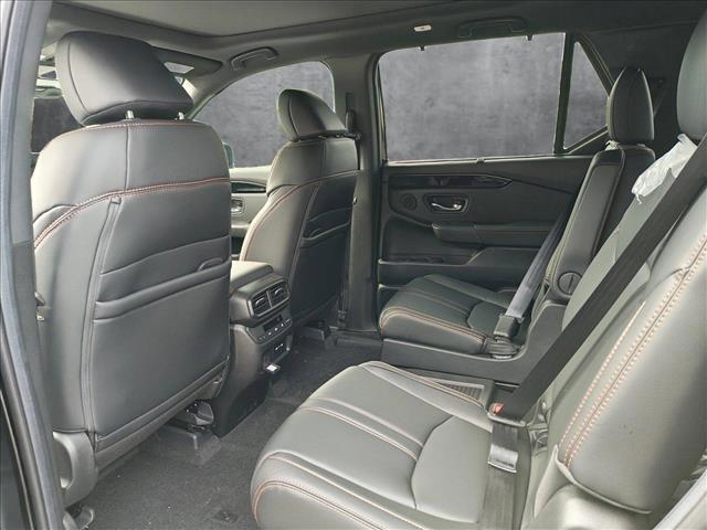 new 2025 Honda Pilot car, priced at $50,850
