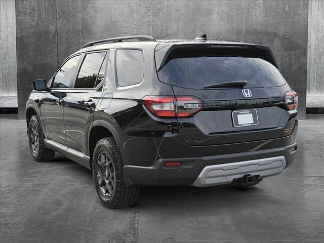 new 2025 Honda Pilot car, priced at $50,850