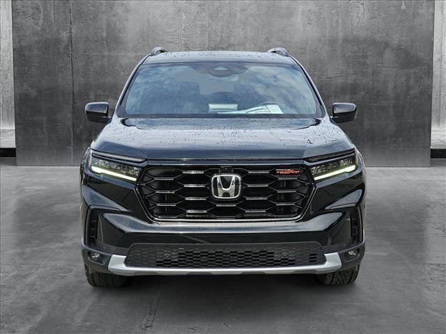 new 2025 Honda Pilot car, priced at $50,850
