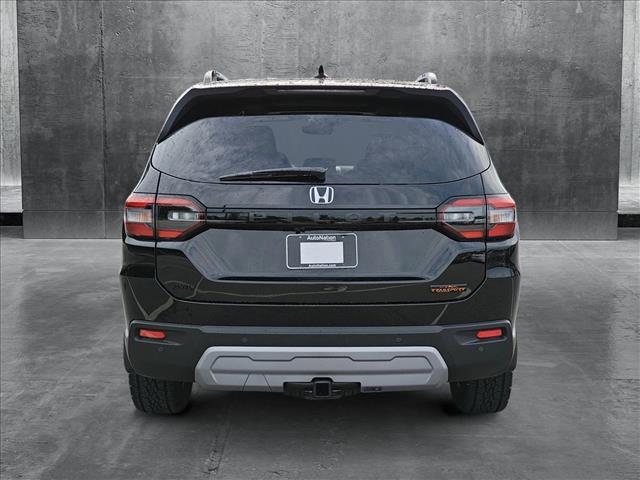 new 2025 Honda Pilot car, priced at $50,850