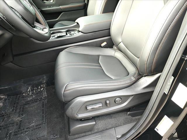 new 2025 Honda Pilot car, priced at $50,850
