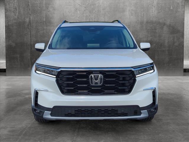 new 2025 Honda Pilot car, priced at $51,450