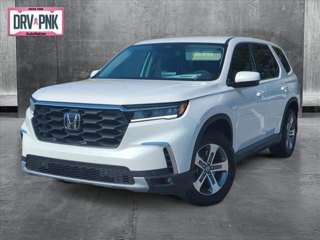 new 2025 Honda Pilot car, priced at $48,235